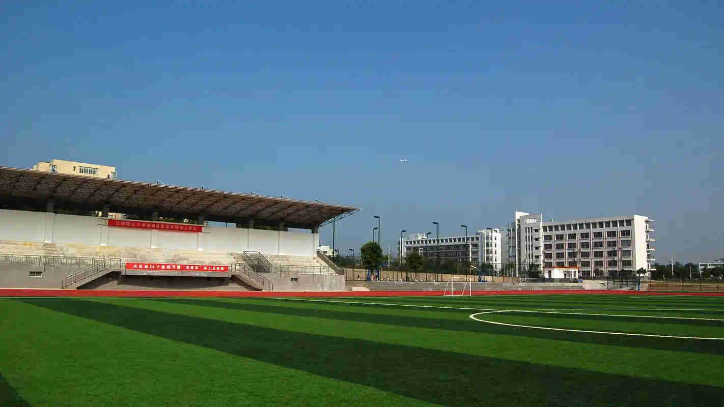 ����ĳ��У�������գ���н3500